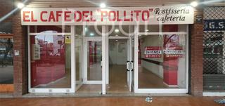 Local commercial  Plaça mercè rodoreda. Local comercial con amplio escaparate en sant celoni