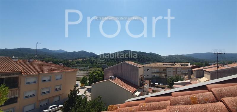 Foto d1bd1d48-7096-499d-9fd7-fadac0bfd396. Zweistöckige wohnung mit heizung in Sant Celoni