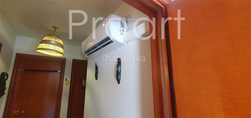 Foto d4b555e6-674c-4d45-9544-7eb52f279a06. Zweistöckige wohnung mit heizung in Sant Celoni