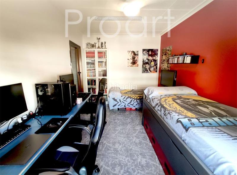 Foto b8704eae-9eac-4cbc-81c3-b2ef7fe827c7. Appartamento con riscaldamento in Canovelles