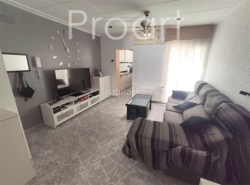Foto da5f6d63-376c-44b7-a58d-7b85262478a8. Appartamento con riscaldamento in Canovelles