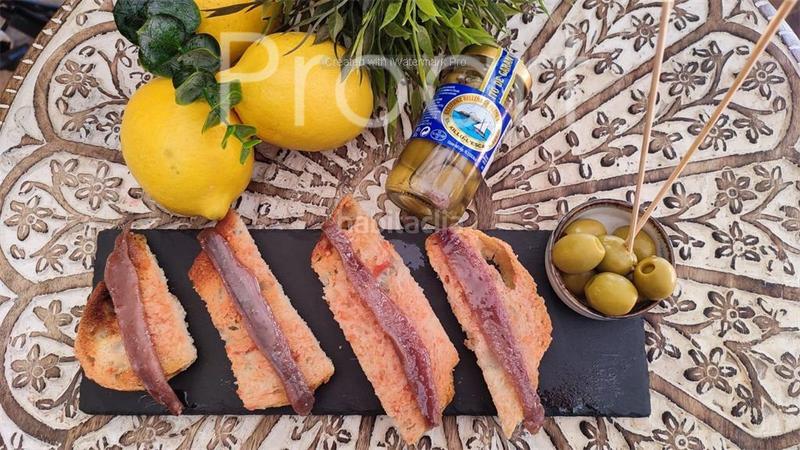 Foto 6ae3783d-e099-42f3-8139-88e6cec11dc1. Local commercial dans Montseny