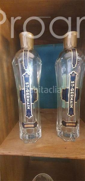 Foto 960d61ae-8136-4645-a6be-bf58e120a518. Local commercial dans Montseny