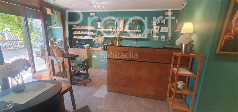 Foto 9bde39ed-5624-44fa-8625-17dcbd19f61d. Local commercial dans Montseny