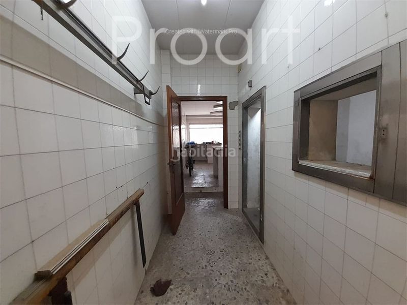 Foto 9f4fbebc-644d-44ee-ae2d-14e773b5afb8. Local comercial a Sant Celoni