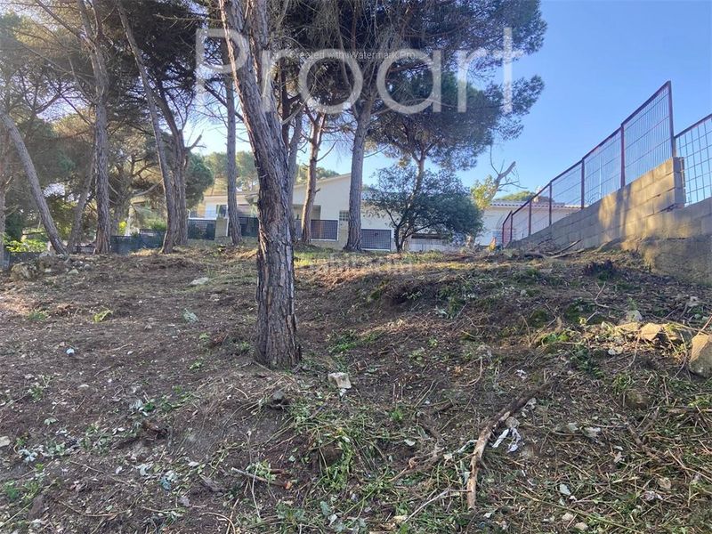 Foto ff1fabf3-18ec-4599-962e-8b62777065be. Terreny residencial a Vilanova del Vallès
