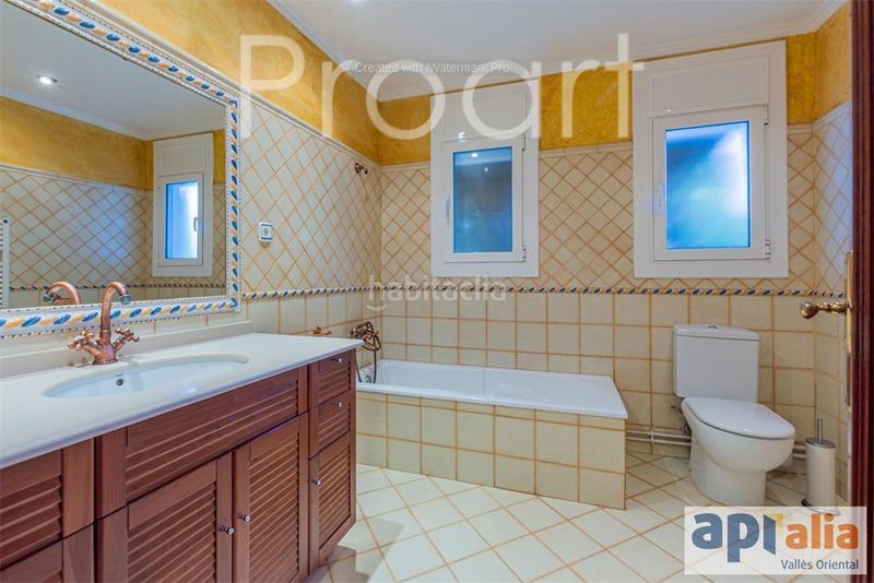 Foto d99a2b4e-c453-401d-a45e-537bd51ea0c1. Casa amb calefacció piscina a Sant Pere de Vilamajor
