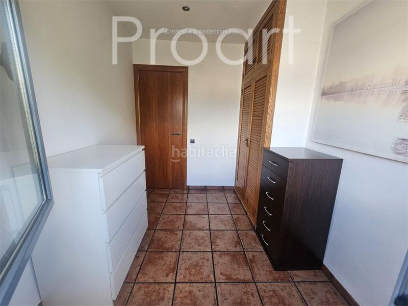 Foto f9a077da-75e7-4630-aae9-7f3b73a0be1c. Duplex con riscaldamento in Sant Celoni