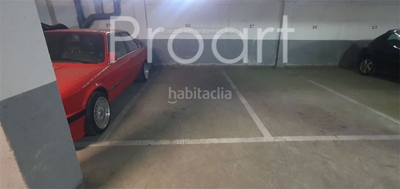 Foto 44d99928-db2e-4410-8f41-c08f7c9cea41. Aparcament cotxe a Sant Celoni