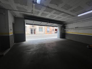 Lloguer Aparcament cotxe a Carrer de turull 27. Plaça aparcament cotxe centre. carrer turull, 27