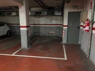 Aparcament cotxe a Carrer del papa pius xi 107. Plaza aparcamiento para coche