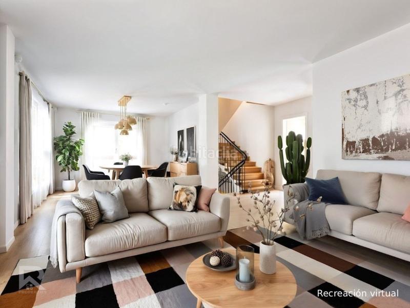 Foto 03a4e053-6011-4ac3-acd3-1c9668dc1dcb. Chalet excepcional chalet con estilo en Playa de Gandía Gandia