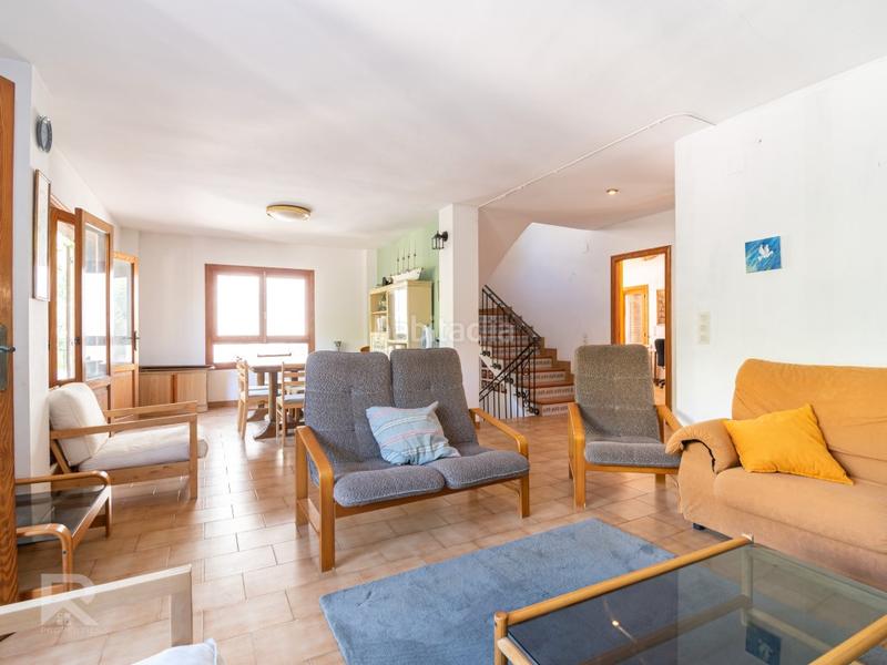 Foto 71b477db-a698-43b6-a675-c2c45c698b4f. Chalet excepcional chalet con estilo en Playa de Gandía Gandia