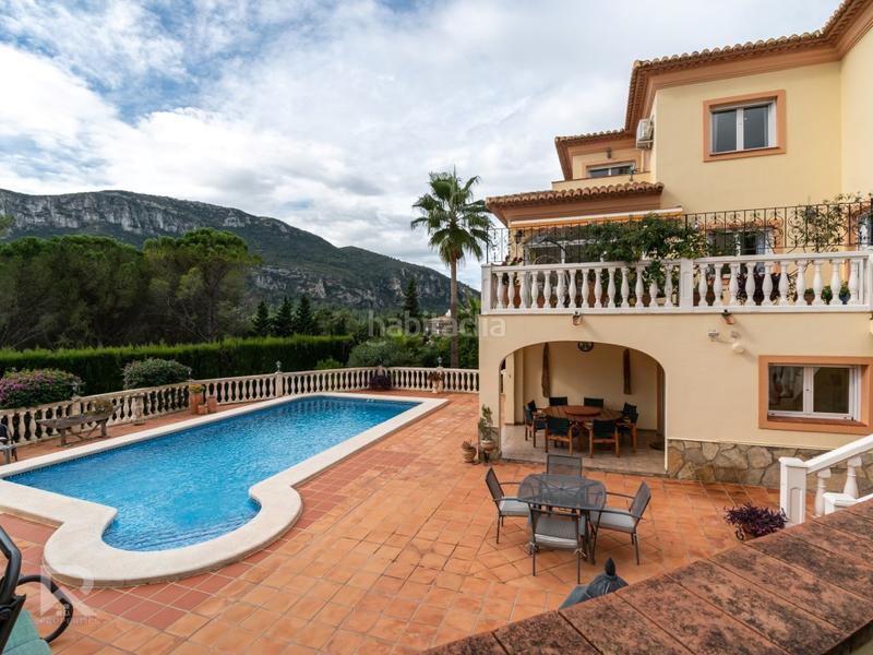 Foto 14f3bea4-6935-4a6e-a412-618fb2d79a34. Chalet mit parking in Barx