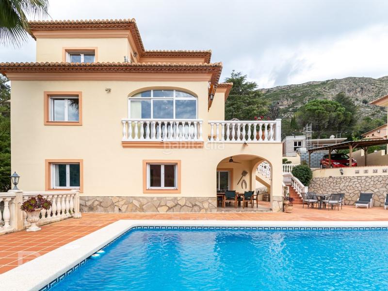 Foto 2b0e669f-f1d5-46e3-ba00-c3f01b553cea. Chalet mit parking in Barx