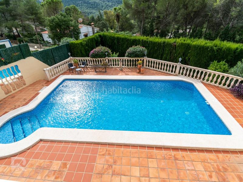 Foto 7b8a275f-ef2f-4b7c-80a5-f90a42e623f2. Chalet mit parking in Barx