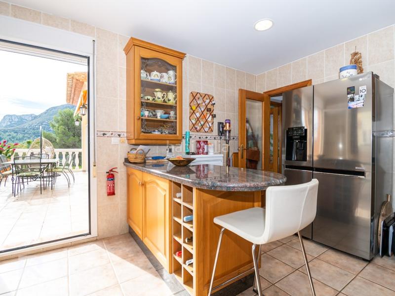 Foto ba8340f5-d798-4a34-8d92-536d73346d37. Chalet mit parking in Barx