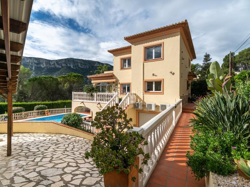 Foto d67774c2-aadf-402a-8fc2-ec736236849b. Chalet mit parking in Barx