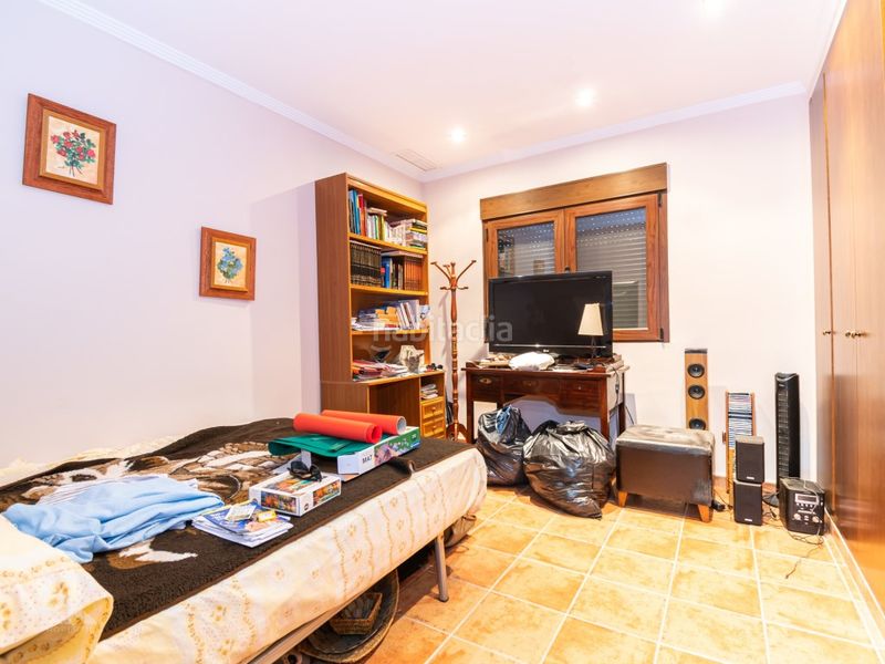 Foto 21306805-aef6-41c9-bee2-eebac4734723. Xalet amb aparcament a Terrateig