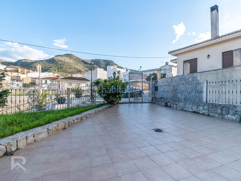 Foto 5c50ac08-1a51-4e15-b5d8-d2b46a259e4d. Xalet amb aparcament a Terrateig