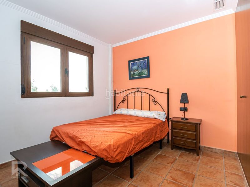 Foto a155b803-d283-42b9-924e-d3396dd7e02a. Xalet amb aparcament a Terrateig