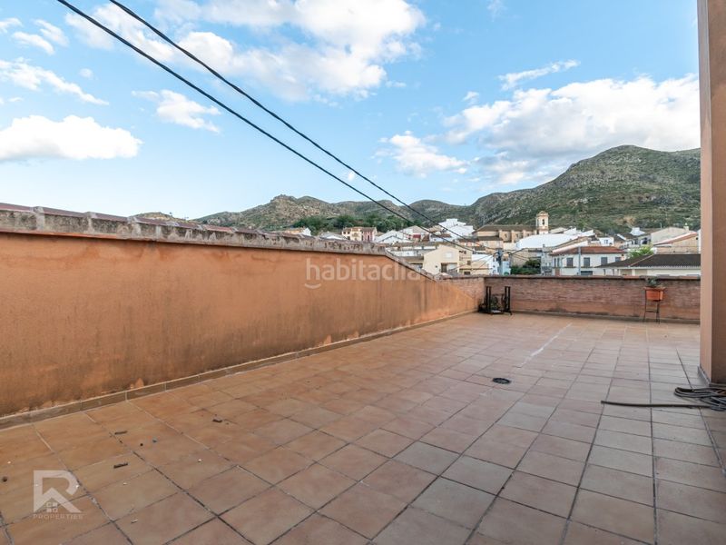 Foto e08843e3-648b-444e-a4a3-32070dcb29b7. Xalet amb aparcament a Terrateig