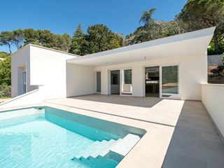 Xalet  Calle hermanos mestre castello. Precioso chalet de monta�a