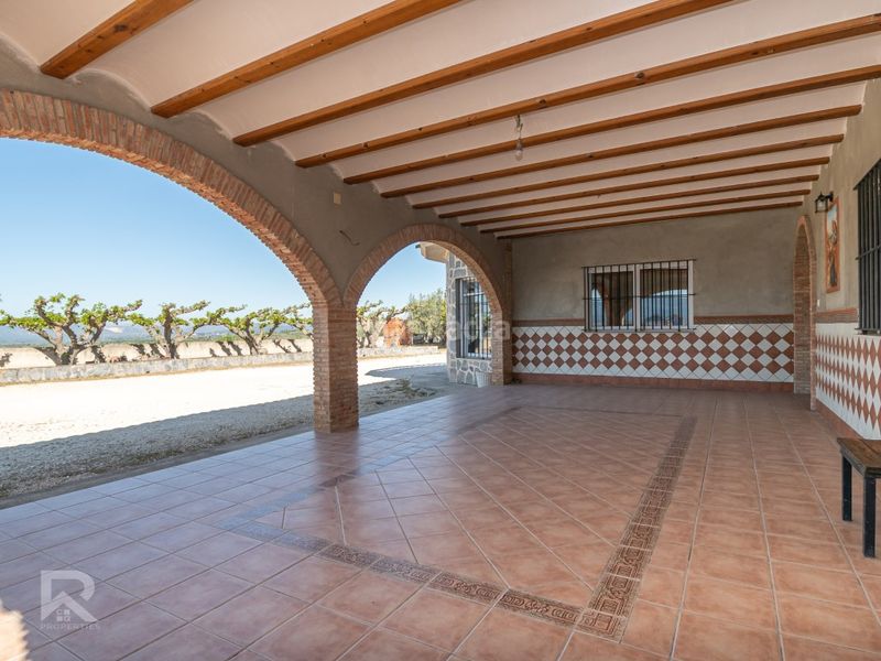 Foto 2096b929-e7e2-41f7-96fd-659adcfdc61a. Chalet excepcional chalet con encanto en Llutxent