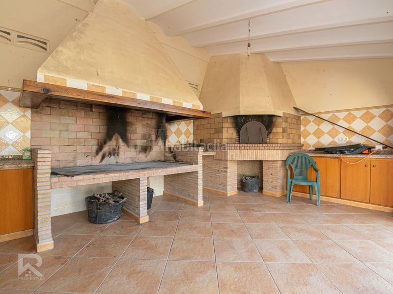 Foto 5bf4bfdf-d198-4c45-b1f7-738b7a5f19a1. Chalet excepcional chalet con encanto en Llutxent