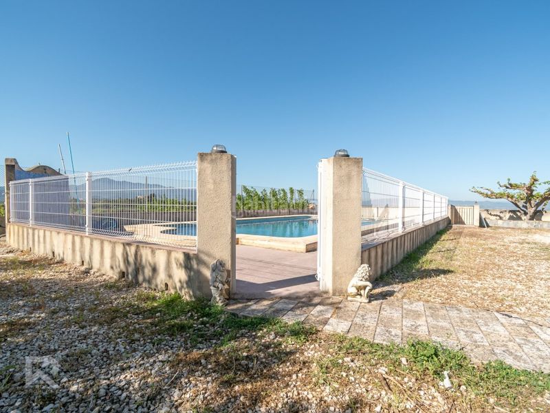 Foto abc8c275-60e6-4f18-84fc-b84c1551e170. Chalet excepcional chalet con encanto en Llutxent