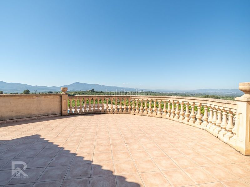 Foto d5164902-fa0e-467a-a89e-b7f4ab1c2a3c. Chalet excepcional chalet con encanto en Llutxent