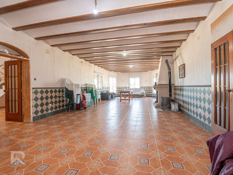 Foto dc55150f-a9ea-4754-94d3-8adcdb5d296b. Chalet excepcional chalet con encanto en Llutxent