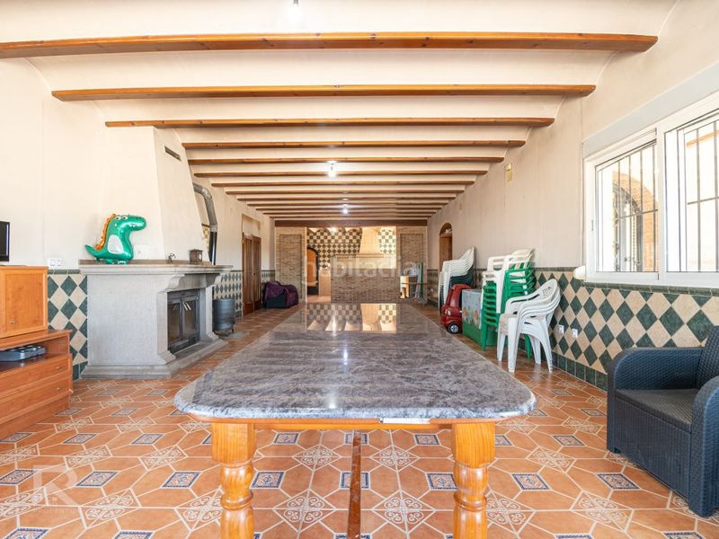 Foto e25f3da5-c640-4011-b415-60f6d793fc36. Chalet excepcional chalet con encanto en Llutxent