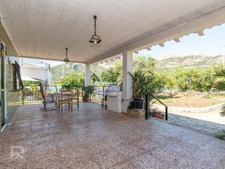 Xalet  Calle herba-sana de l'. Privacidad, naturaleza y un potencial ilimitado