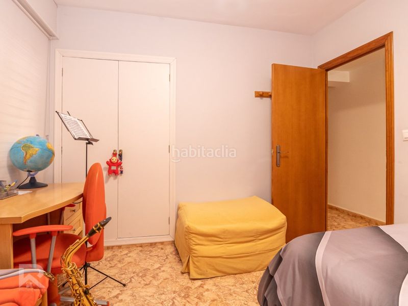 Foto f1fe8dac-046c-4788-8832-f32efb065eef. Pis a Llutxent