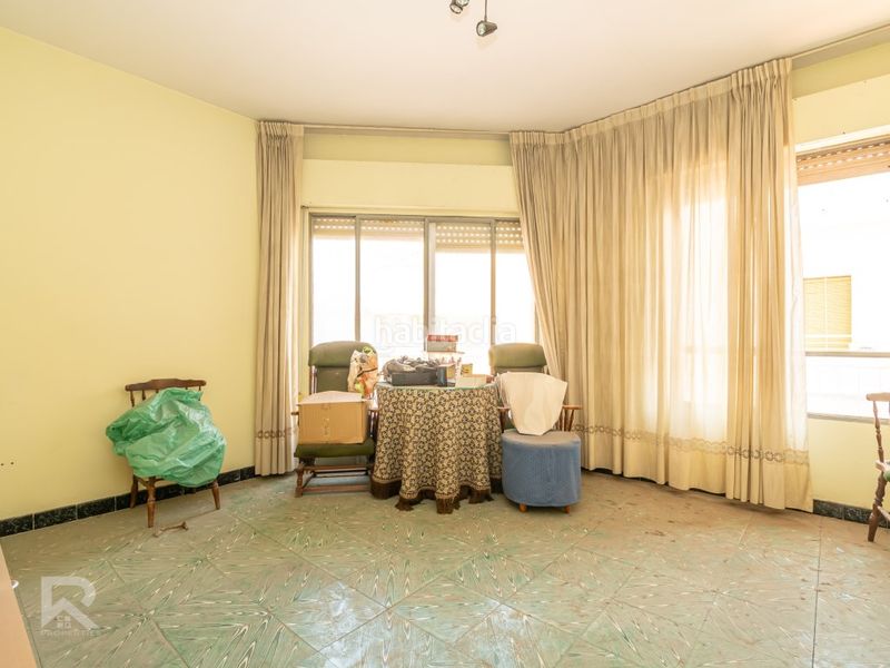 Foto 1cc9769b-542e-4172-adb7-a89922a1674a. Casa amb aparcament a Bellreguard