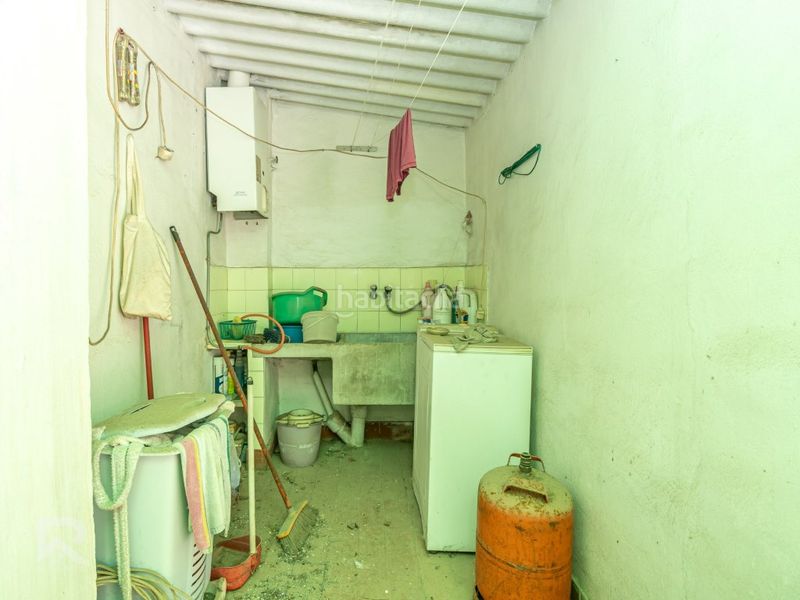 Foto 3a701376-053c-4e59-a541-634f9b391941. Casa amb aparcament a Bellreguard