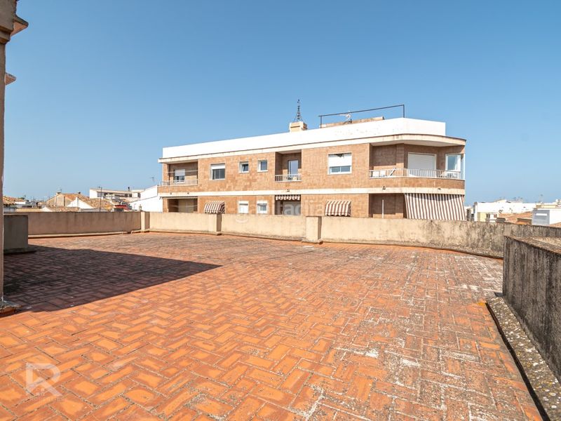 Foto 656774f0-f361-49cc-b83b-8e4c1b7fd6b5. Casa amb aparcament a Bellreguard