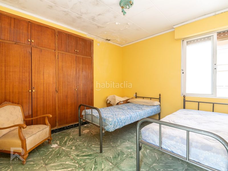 Foto d5f2a891-ee98-4637-9573-1e84ac103f8c. Casa amb aparcament a Bellreguard