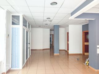 Planta baixa  Calle sant lluis gonzaga. Local comercial con vivienda y almac�n