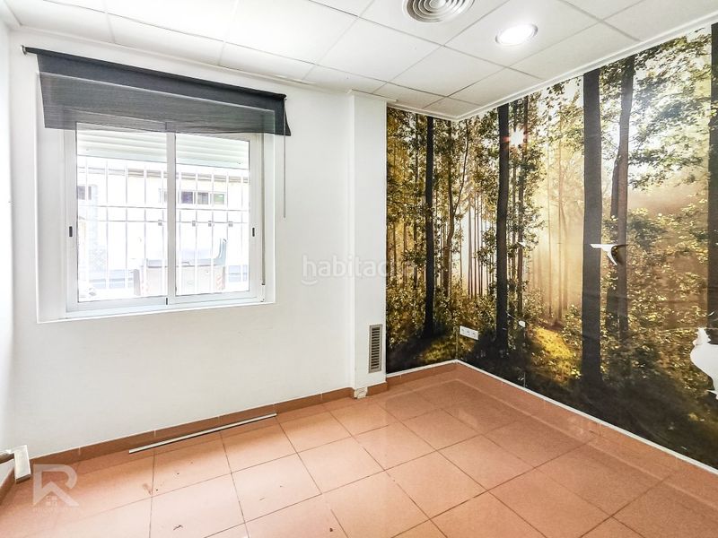 Foto 419b77cf-31ae-4e0b-ae6b-9cd7b60fb584. Planta baja local comercial con vivienda y almacén en Gandia