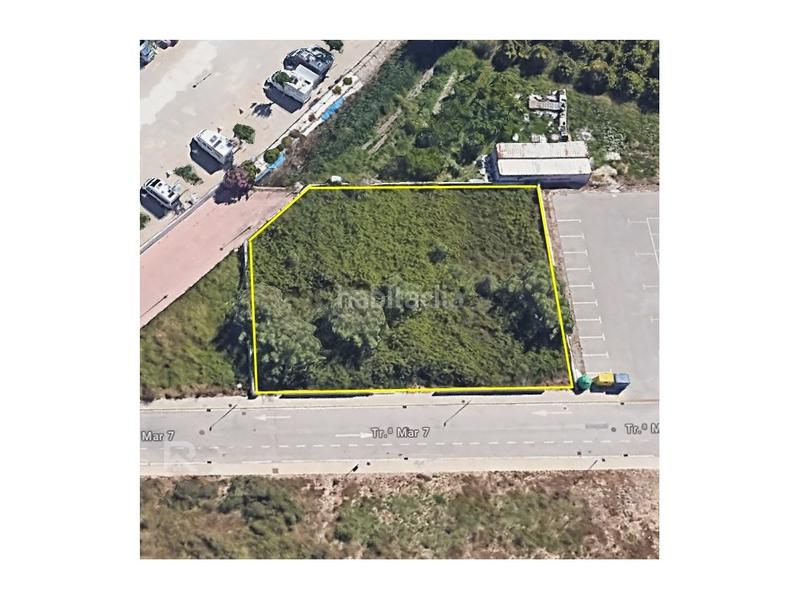 Foto d7e2eb6b-6077-47d3-98ae-8a0a39f59b58. Terreny residencial a Daimús