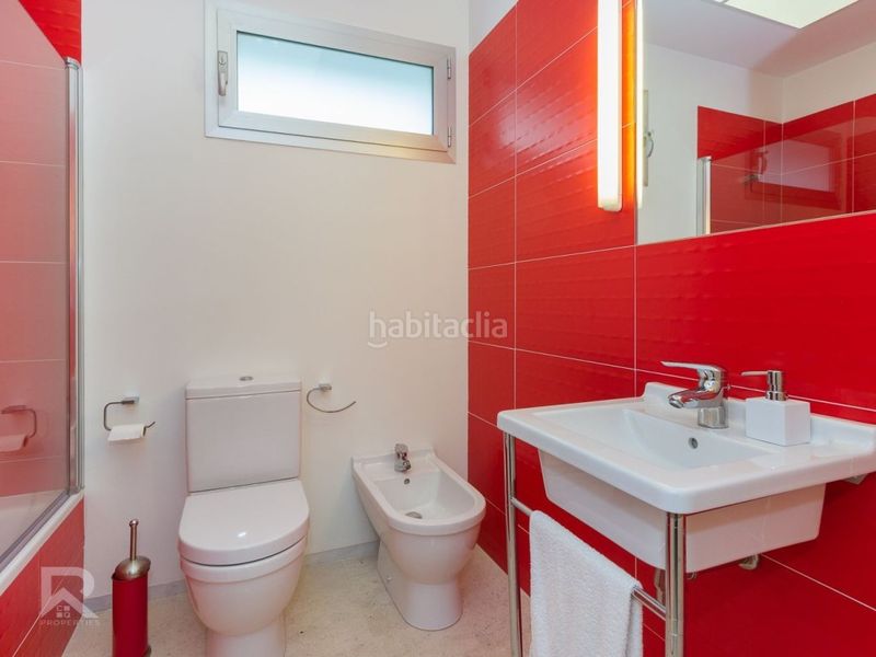 Foto 4c0139d8-323e-4180-804b-aebe534e7751. Xalet amb piscina a Aielo De Rugat