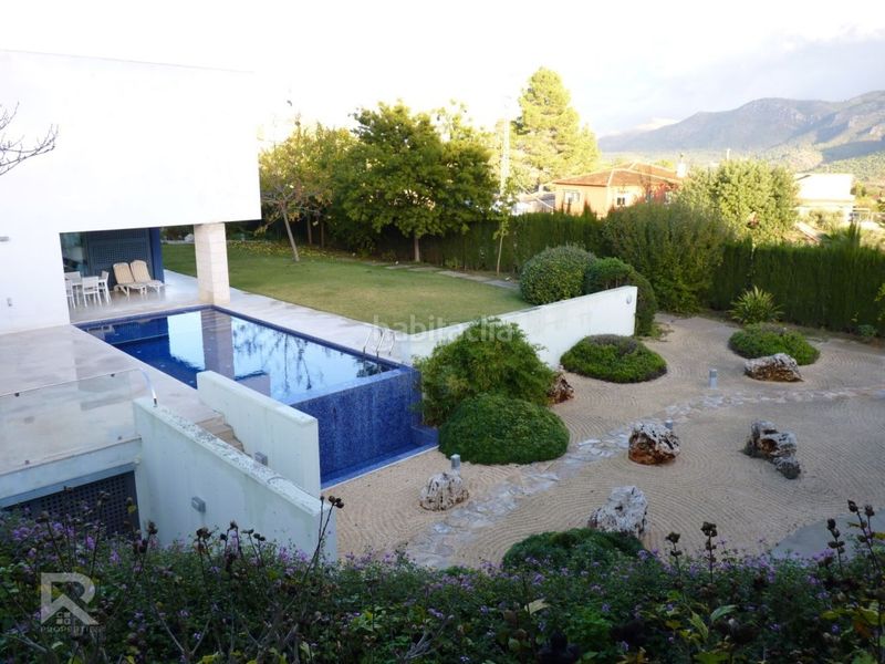 Foto 4d3cf570-4d7b-4674-a8f2-ec3d39789dc1. Xalet amb piscina a Aielo De Rugat
