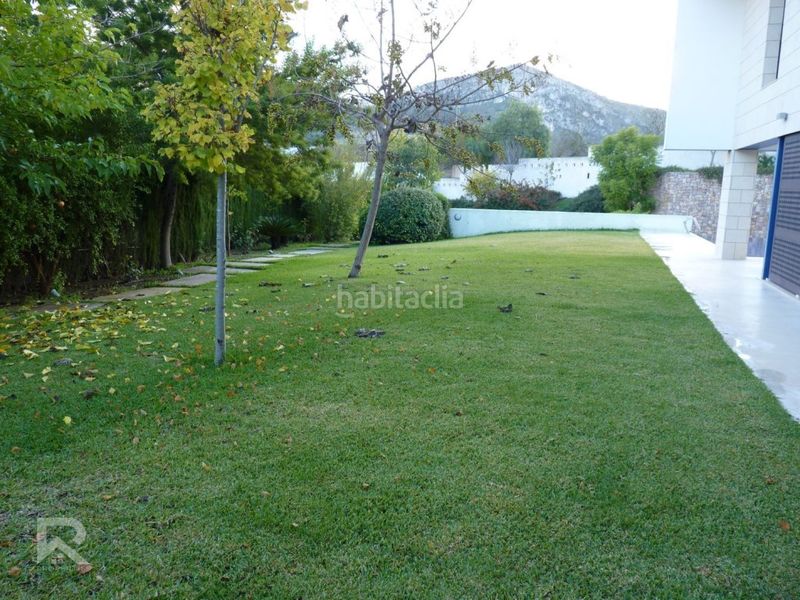Foto b163a8b9-daab-49e2-85bf-02f3b7fbdebf. Xalet amb piscina a Aielo De Rugat