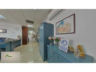 Rent Industrial building  Alcala de guadaíra. Nave comercial en venta en oromana