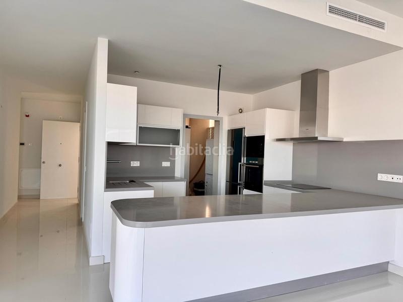 Foto 4fb0cc89-1d7b-4a9f-8581-f26f1a1860bd. Dachwohnung mit parking in El Higuerón Fuengirola