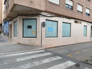 Lloguer Local Comercial  Rm-607