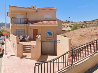 Casa a Mazarrón Casco Urbano. Chalet adosado en mazarrón