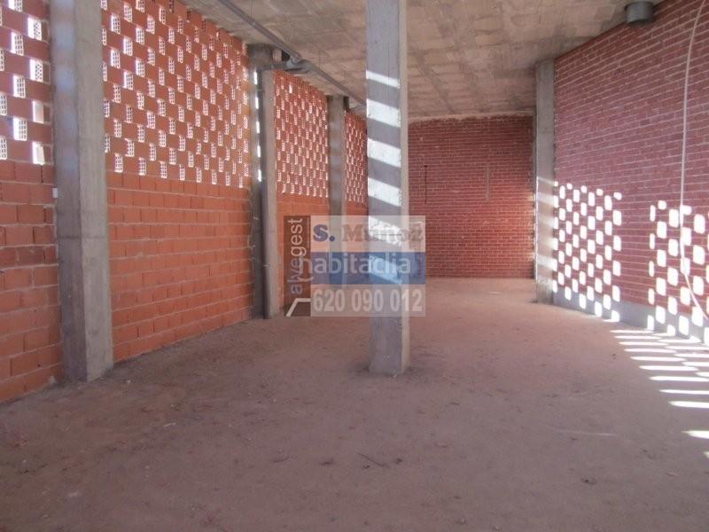 Foto 94d379ed-9698-4098-be0b-a877f2d0d576. Casa locales comerciales en Totana